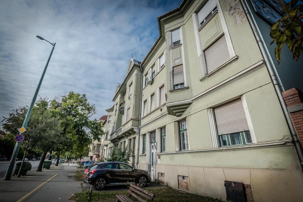 Rozsa Apartmanhaz Szeged Exterior photo